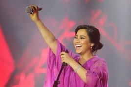 صوت مصر لا يهدأ.. شيرين تفوز بجائزة عالمية وسط أزمتها الصحية