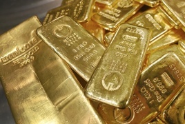 انخفاض الذهب مع تراجع رهانات خفض الفائدة