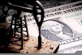 تراجع النفط والدولار بأعلى مستوياته مع تعثر محادثات واشنطن وطهران