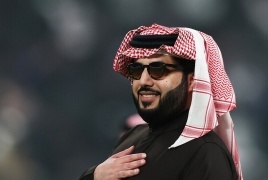 دعم مفاجئ من تركي آل الشيخ لملحن مصري شهير