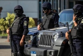 مصر.. سائق تاكسي يدهس فتاة في الشارع بعد خلاف على محطة النزول