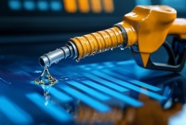 انخفاض أسعار النفط رغم مخاوف الإمدادات السعودية