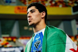 حمزة الحاج علي يمنح الفنون القتالية السورية أول ميدالية عالمية