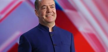 لا أثق به ثقة عمياء.. مدفيديف يتحدث عن التحدي الأكبر في مواجهة الذكاء الاصطناعي