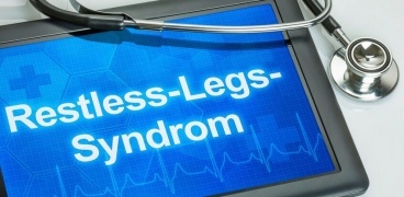 تجاهل تململ الساقين يؤدي إلى الأرق المزمن وأمراض القلب