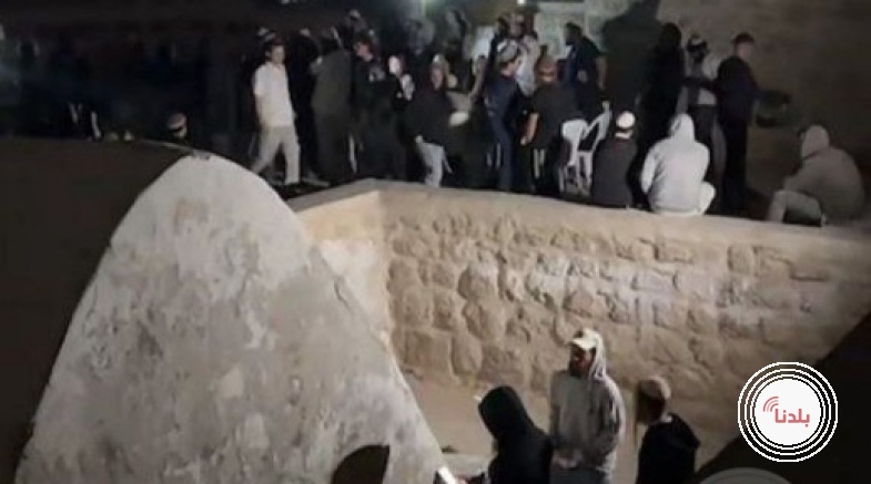 نابلس: المستوطنون يقتحمون مقامات إسلامية في عورتا