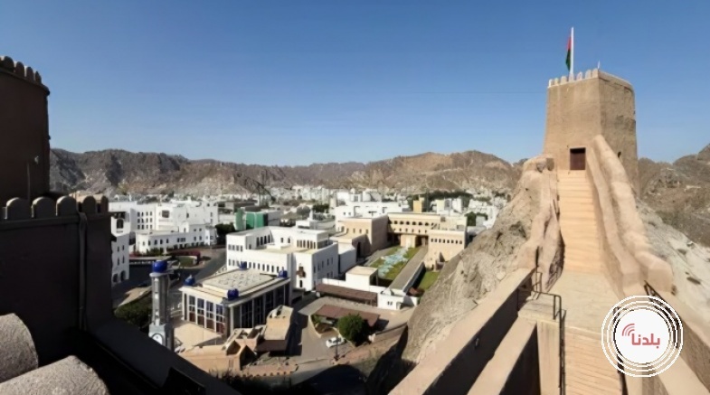 الكشف عن لقاء مسؤولين أمريكيين بممثلين عن الحوثيين في عمان