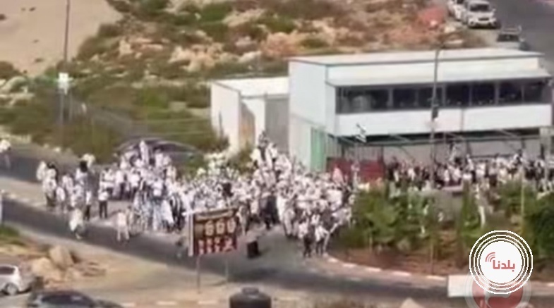 بعد إحراق منازل جالود.. إرهاب المستوطنين يمتد إلى بيتونيا برام الله بحماية الاحتلال