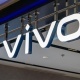 Vivo تتحدى سامسونغ وآبل بهاتف متطور