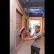 مصري يحرق علم بلاده.. والأمن يكشف تفاصيل الواقعة