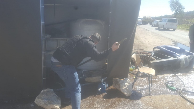 إغلاق 4 نقاط بيع محروقات مهرب ومصادرة 10 آلاف لتر