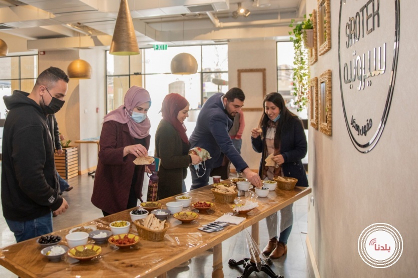 مجلس الزيتون الفلسطيني ينظم فعالية لتذوق منتجات الزيتون في مدينة روابي