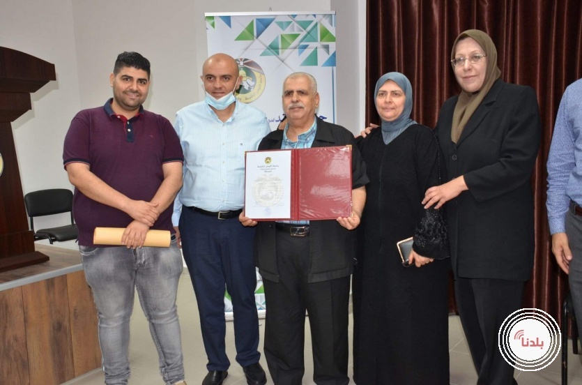 "القدس المفتوحة" تنظم معرض "التكنولوجيا في خدمة المجتمع" وتفتتح مختبر كلية الإعلام بفرع قلقيلي