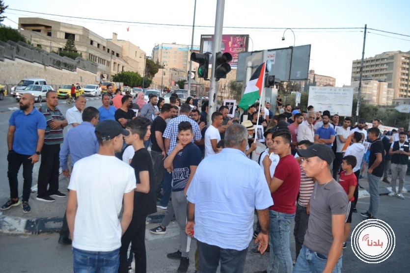 وقفة احتجاجية وسط بيت لحم رفضا للاحداث الاخيرة على الساحة الفلسطينية