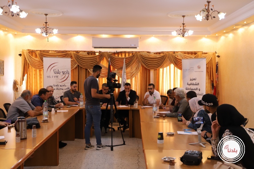 اهالي بيت امر يسائلون البلدية والحكم المحلي