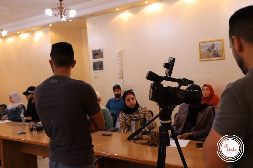 اهالي بيت امر يسائلون البلدية والحكم المحلي
