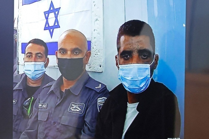 الاحتلال يمدد توقيف الأسيرين الزبيدي وقادري لـ 10 أيام