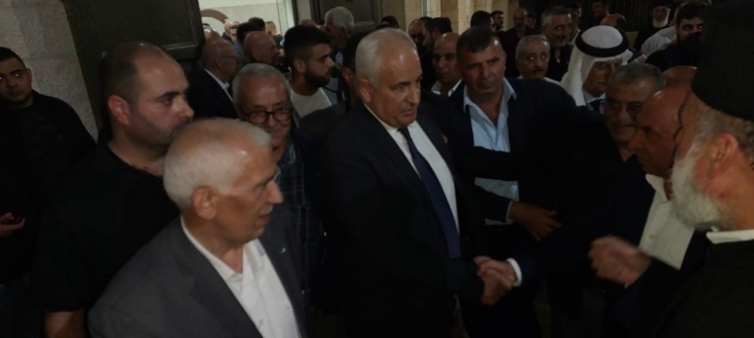 وزير الداخلية ووجهاء محافظة بيت لحم يزورون بيت ساحور 