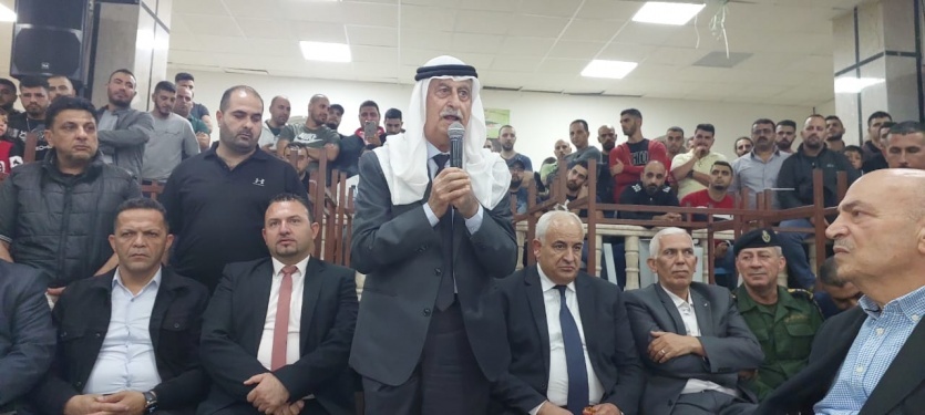 وزير الداخلية ووجهاء محافظة بيت لحم يزورون بيت ساحور 
