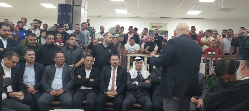 وزير الداخلية ووجهاء محافظة بيت لحم يزورون بيت ساحور 