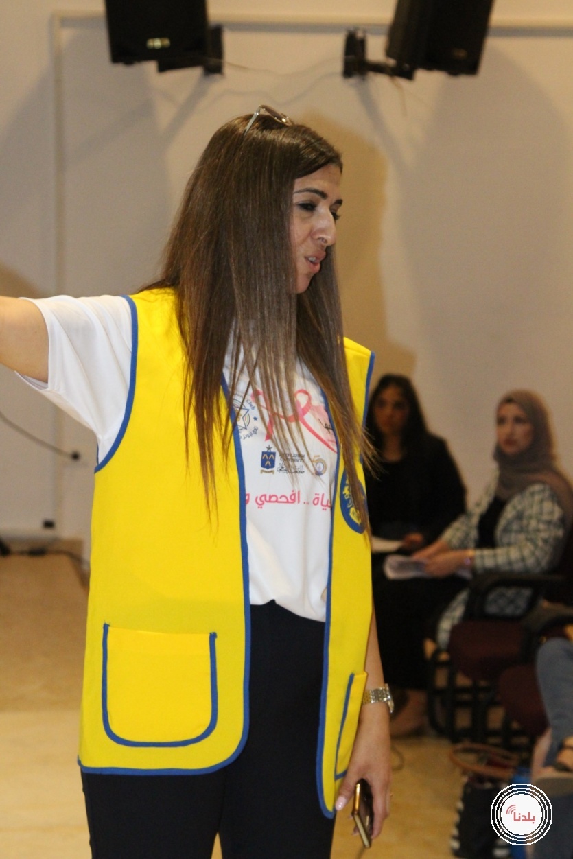 جمعية المها للسرطان تختتم فعالياتها التوعوية حول سرطان الثدي
