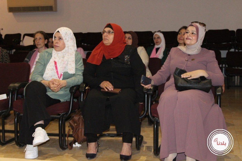 جمعية المها للسرطان تختتم فعالياتها التوعوية حول سرطان الثدي