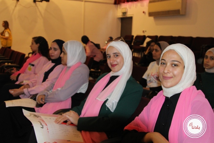جمعية المها للسرطان تختتم فعالياتها التوعوية حول سرطان الثدي