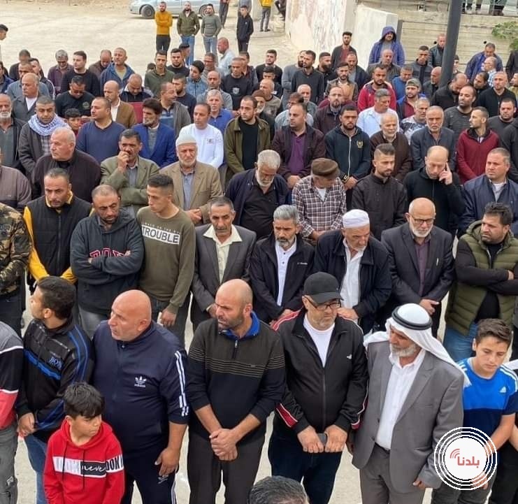 تشييع جثمان الطفلة فلة المسالمة في بلدة بيت عوا بالخليل
