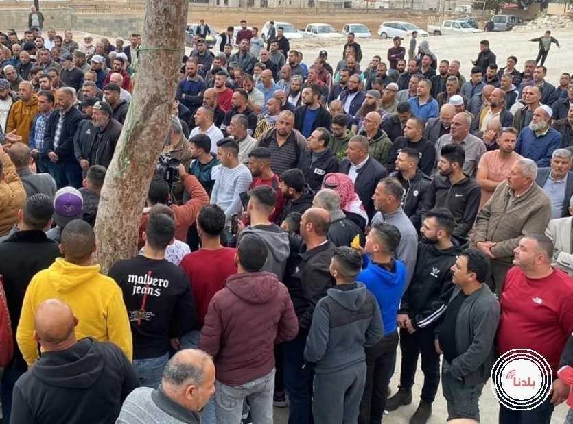 تشييع جثمان الطفلة فلة المسالمة في بلدة بيت عوا بالخليل