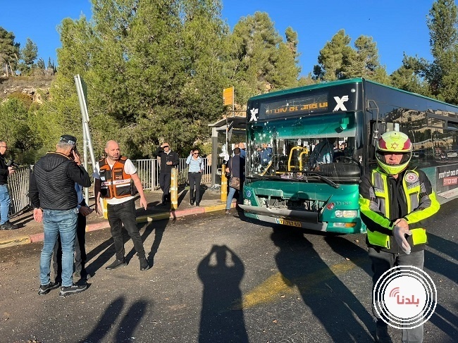 عقب انفجارين في القدس: الاحتلال يغلق المداخل الرئيسية ويشدد من اجراءاته 