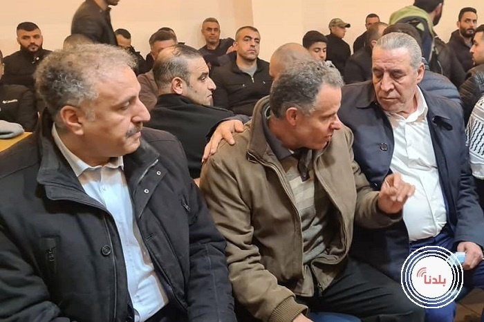 الشيخ وعدد من الشخصيات الرسمية والاعتبارية يقدمون واجب العزاء بالشهيدين الشقيقين الريماوي