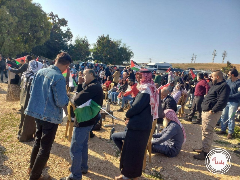 مواطنون يتوافدون الى الخان الأحمر رداً على دعوات بن غفير لتهجير سكانه