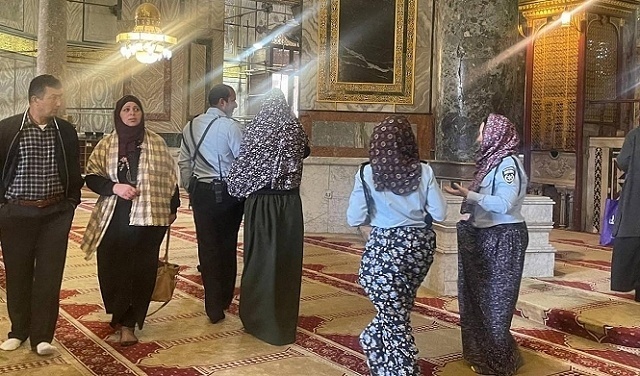 مستوطنون وعناصر من شرطة الاحتلال يقتحمون "الأقصى" والمصلى المرواني