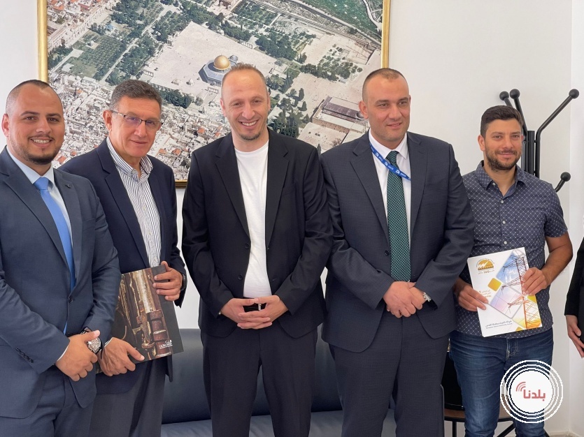 " كهرباء القدس " ومؤسسة الرؤيا الفلسطينية توقعان اتفاقية تعاون في التدريب