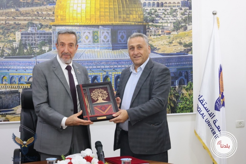 توقيع اتفاقية تعاون بين الشرطة ووزارة العدل وجامعة الإستقلال في مجال الطب الشرعي والمختبرات الجنائية 
