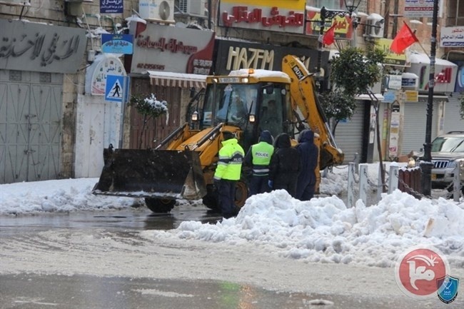 زخات خفيفة من الثلوج فوق القمم العالية غدا