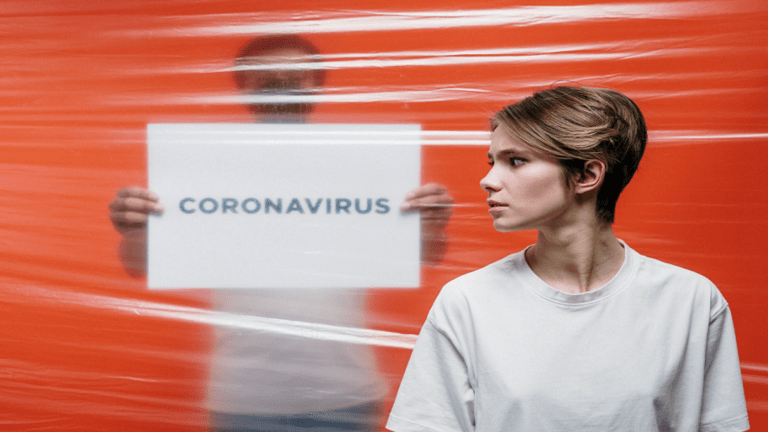 أداة تفاعلية صممها علماء كامبريدج "تتيح" حساب مخاطر الإصابة بفيروس كورونا في أي مكان مغلق