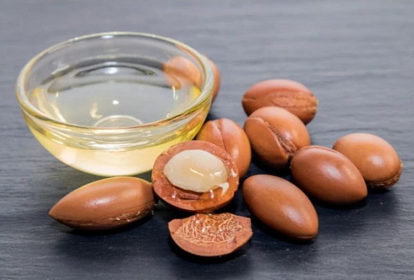 تعرف على الفوائد الذهبية لهذا الزيت