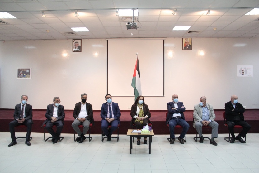 توضيحية