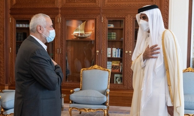 هنية وتميم بن حمد خلال اللقاء 