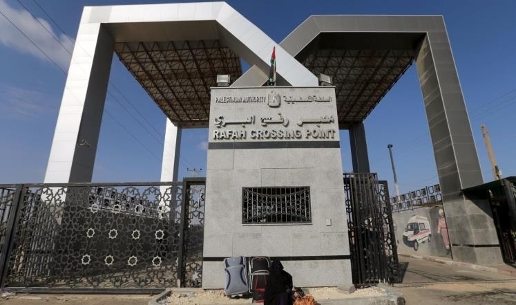 معبر رفح على الحدود المصرية الفلسطينية