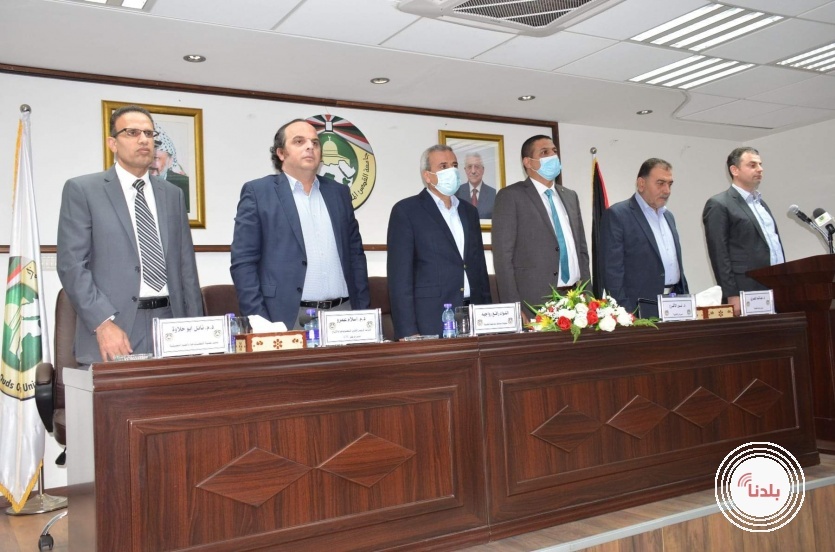 توضيحية