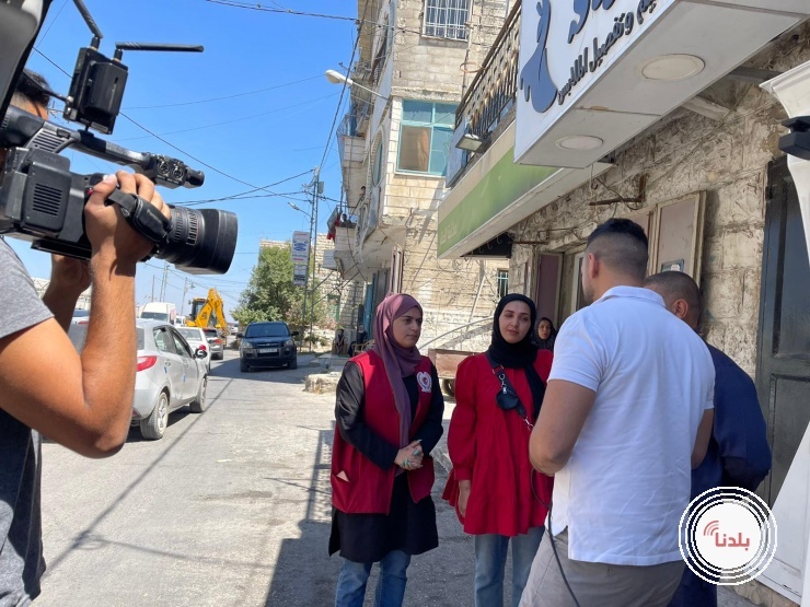 من بلدة بيت امر في الخليل