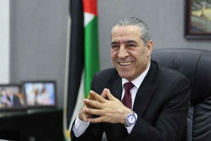 رئيس هيئة الشؤون المدنية الوزير حسين الشيخ