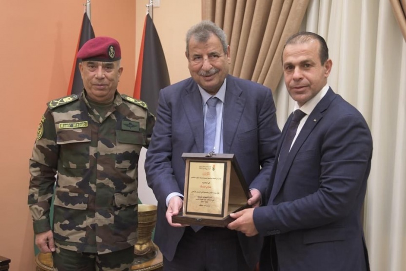 توضيحية