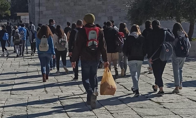 طلاب "المعاهد التوراتية" يتقدمون اقتحامات المستوطنين للأقصى