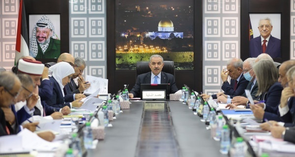 مجلس الوزراء : نطالب المجتمع الدولي بتجريم اعتداءات الاحتلال ونسعى لحل مشكلة المياه