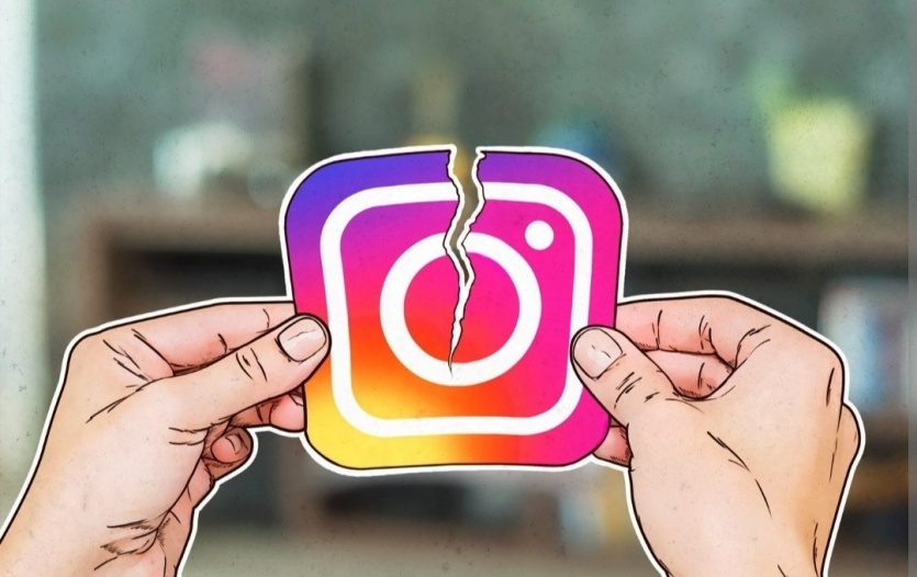 تعطل تطبيق انستغرام بشكل مفاجىء واغلاق حسابات