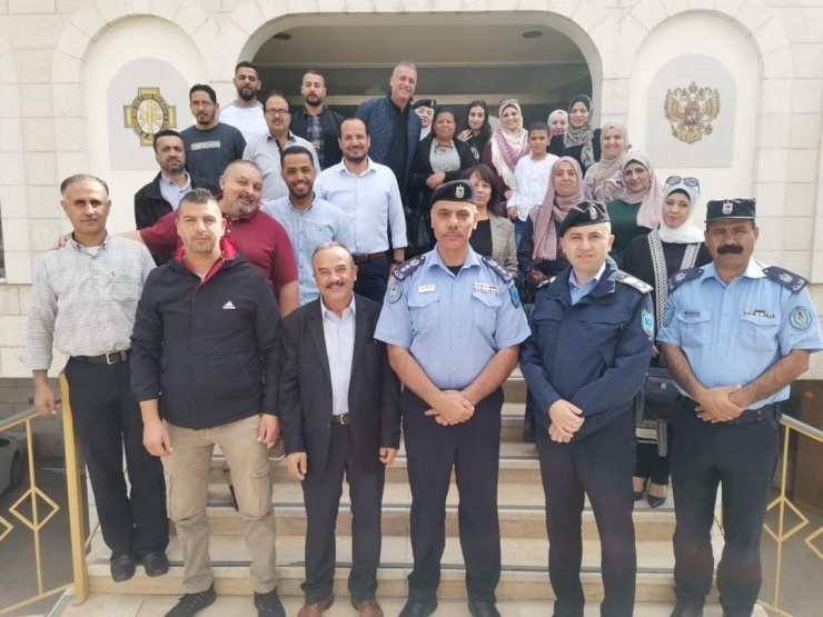 ندوة بعنوان " برنامج الشرطة التوعوي وأثره الايجابي على الطلاب "في بيت لحم 