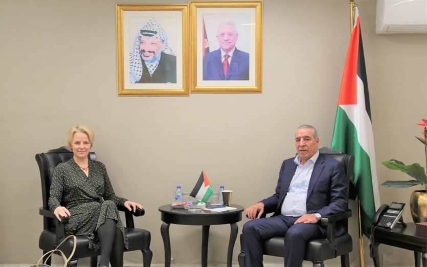 الشيخ يلتقي ممثلة سويسرا لدى دولة فلسطين في  رام الله 